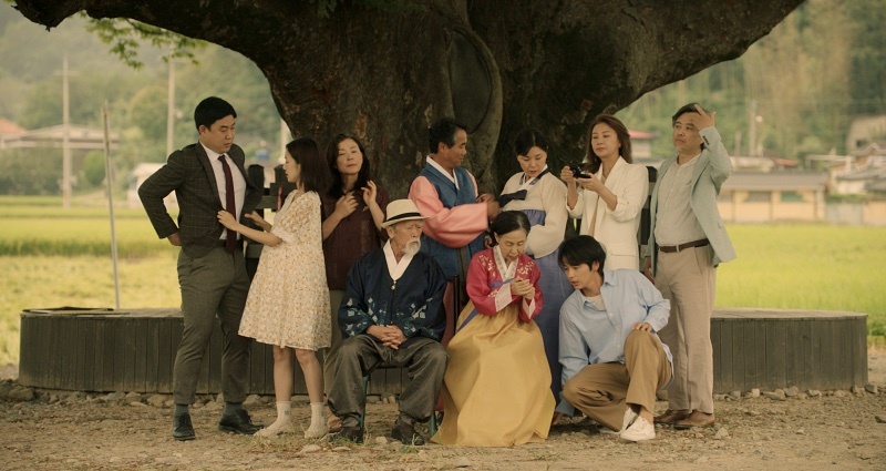 “단연 올해의 발견” 심사위원 만장일치 극찬! 제28회 부산국제영화제 ‘KBS독립영화상’ 오정민 감독의 '장손' 수상